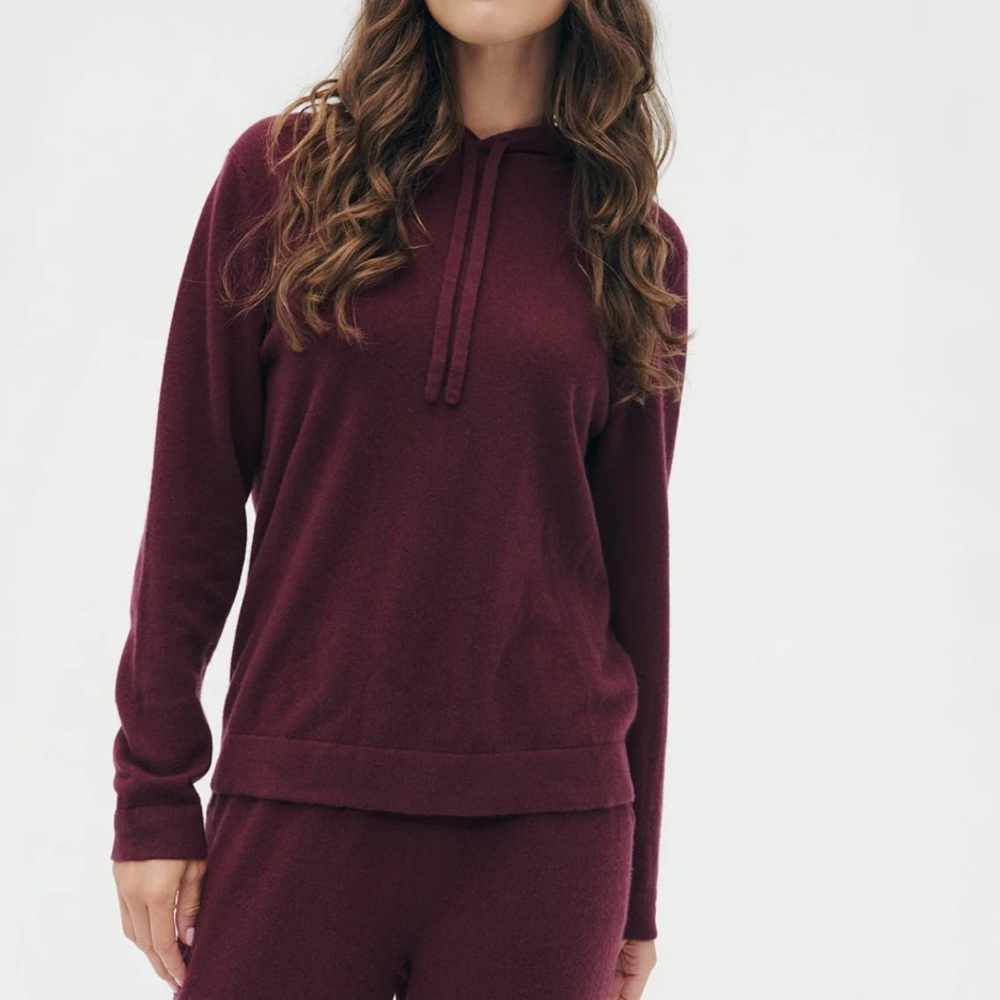 NAADAM Women's Burgundy Sweater